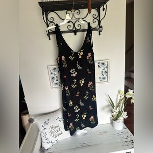 Agnes & Dora Black Floral Midi Dress
